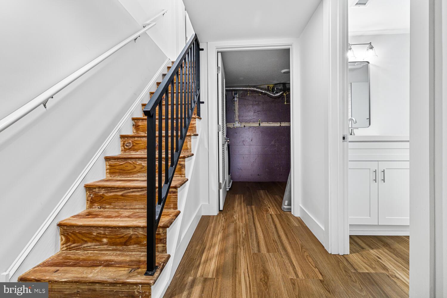 1830 CATHARINE STREET