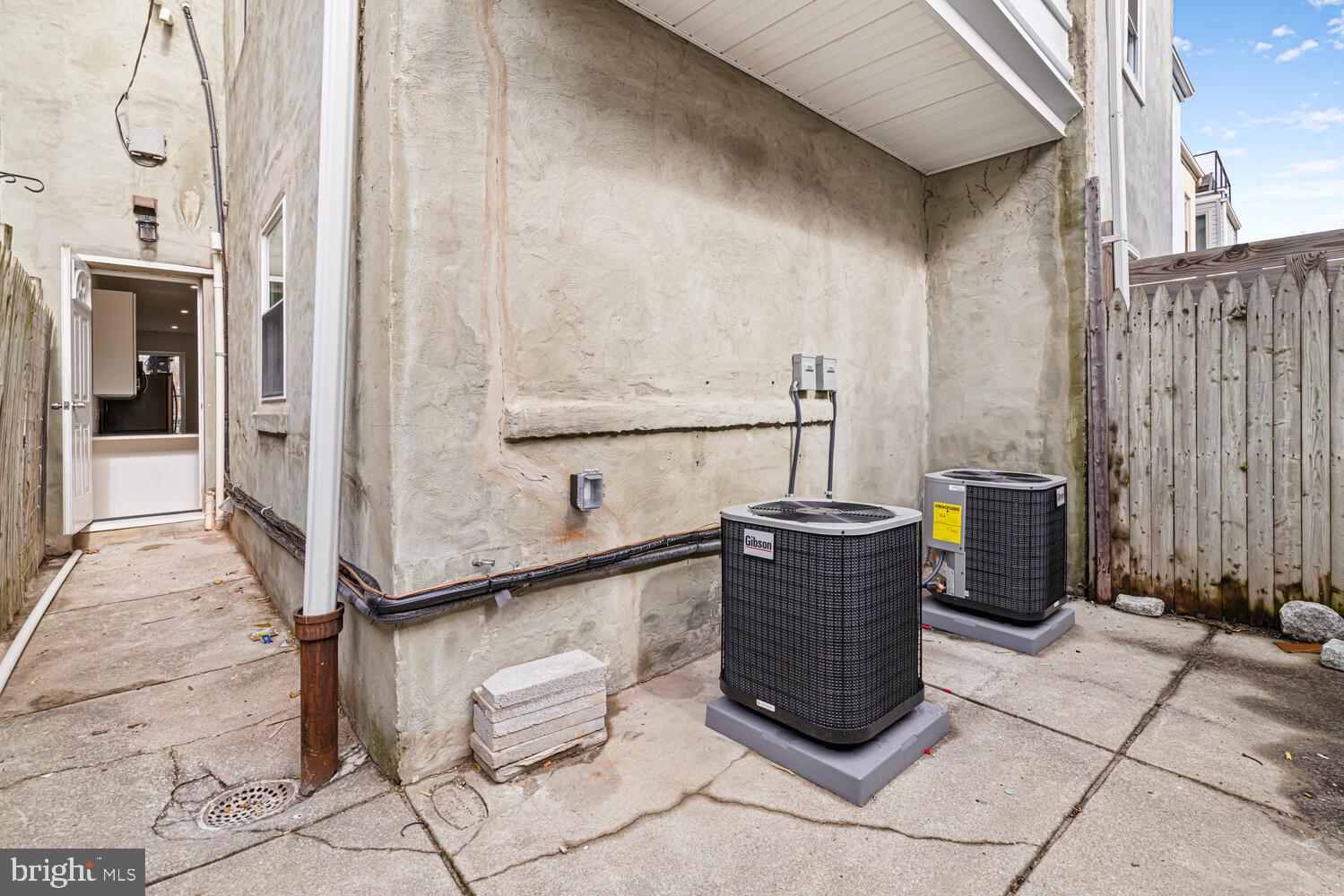 1830 CATHARINE STREET