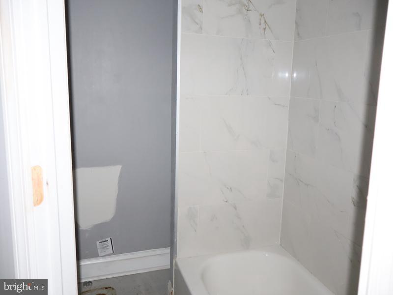 1508 N MYRTLEWOOD STREET