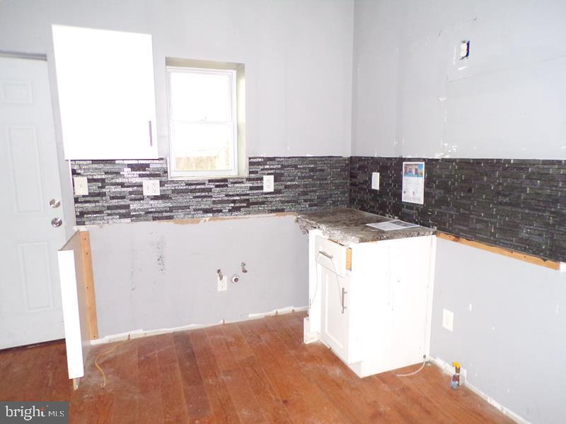 1508 N MYRTLEWOOD STREET