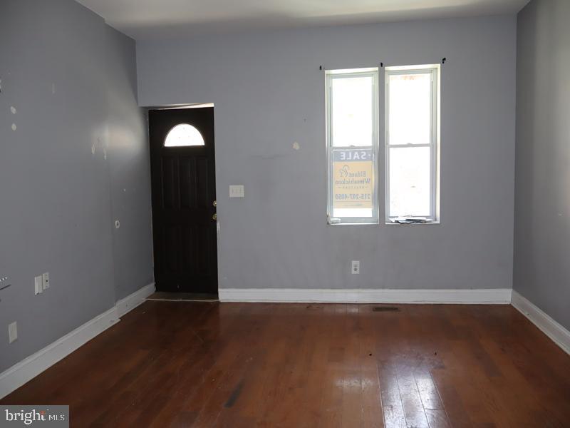 1508 N MYRTLEWOOD STREET