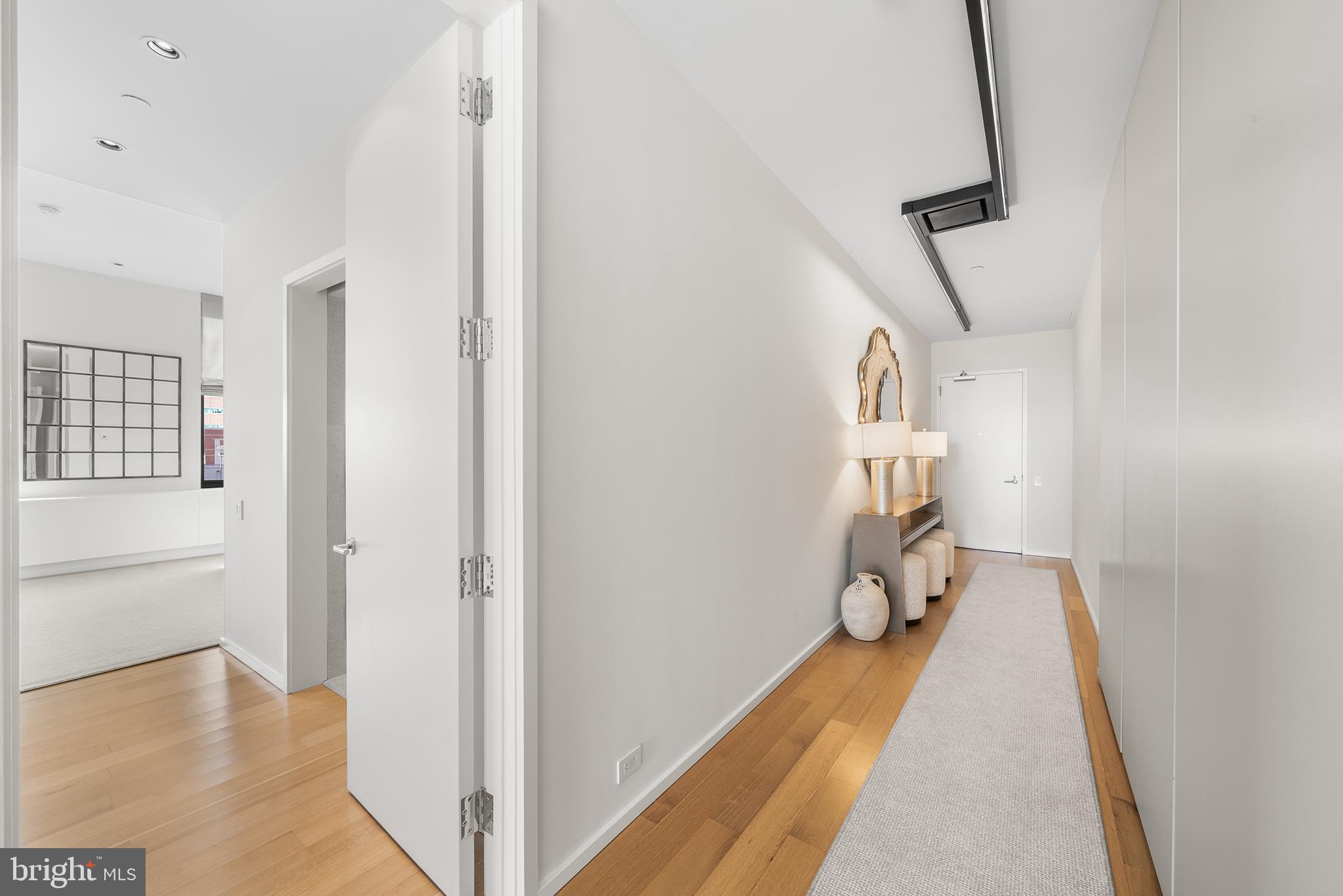 210 W WASHINGTON SQUARE 6SW