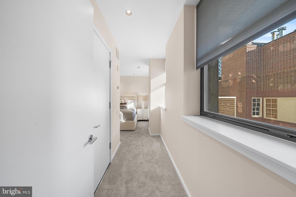 210 W WASHINGTON SQUARE 6SW