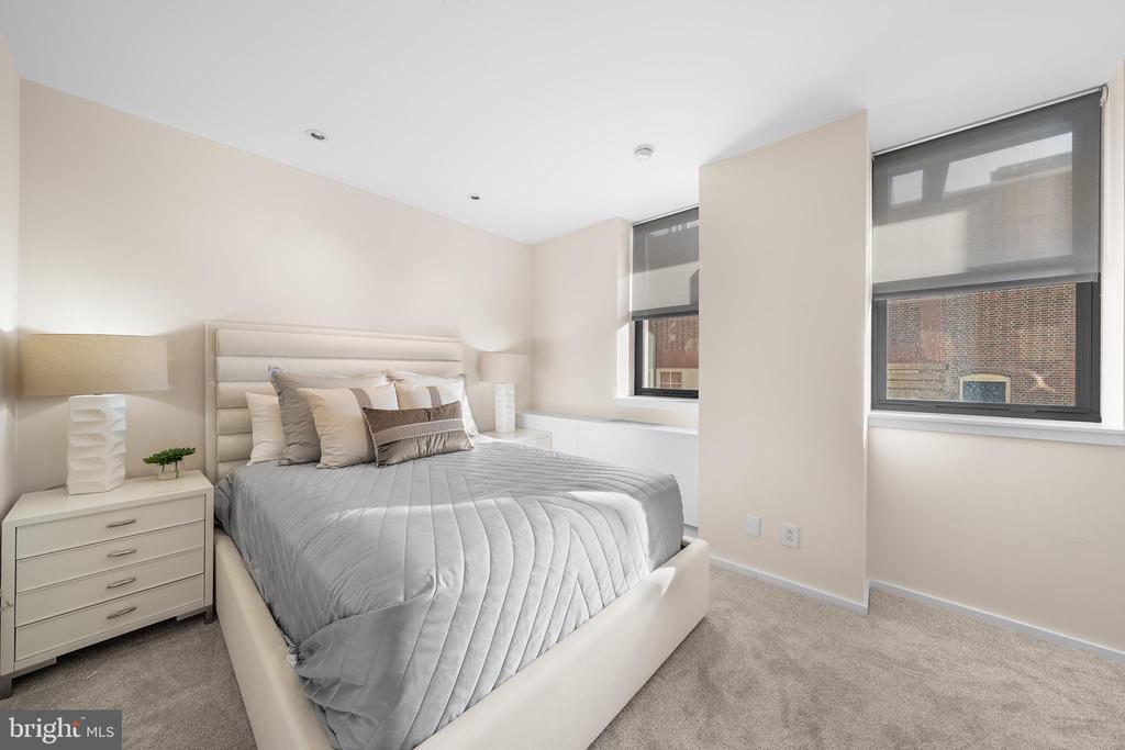 210 W WASHINGTON SQUARE 6SW