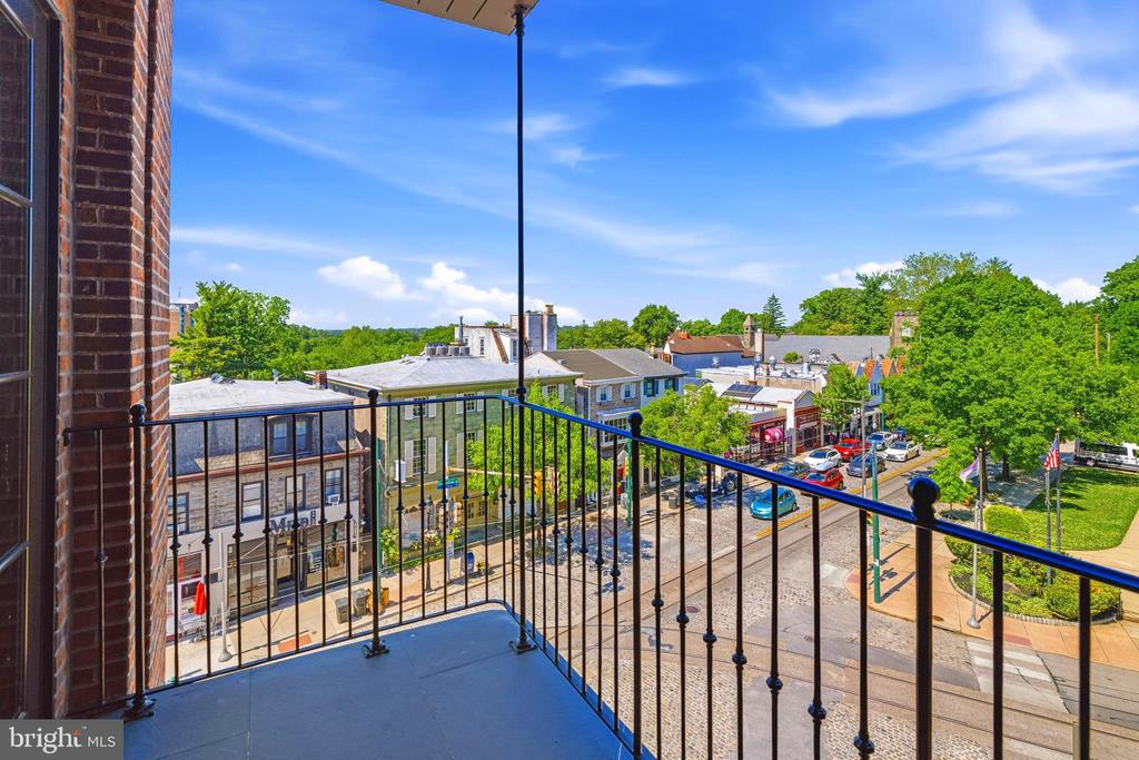 8623 GERMANTOWN AVENUE 201