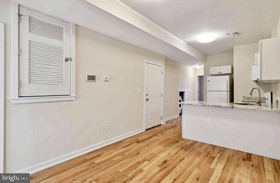 1206 E PALMER STREET 2