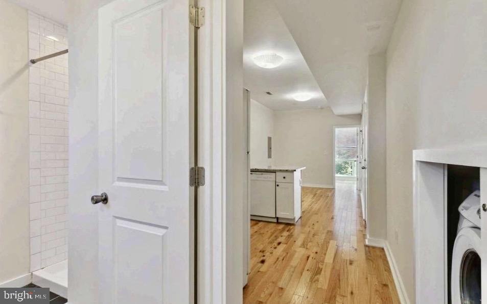 1206 E PALMER STREET 2