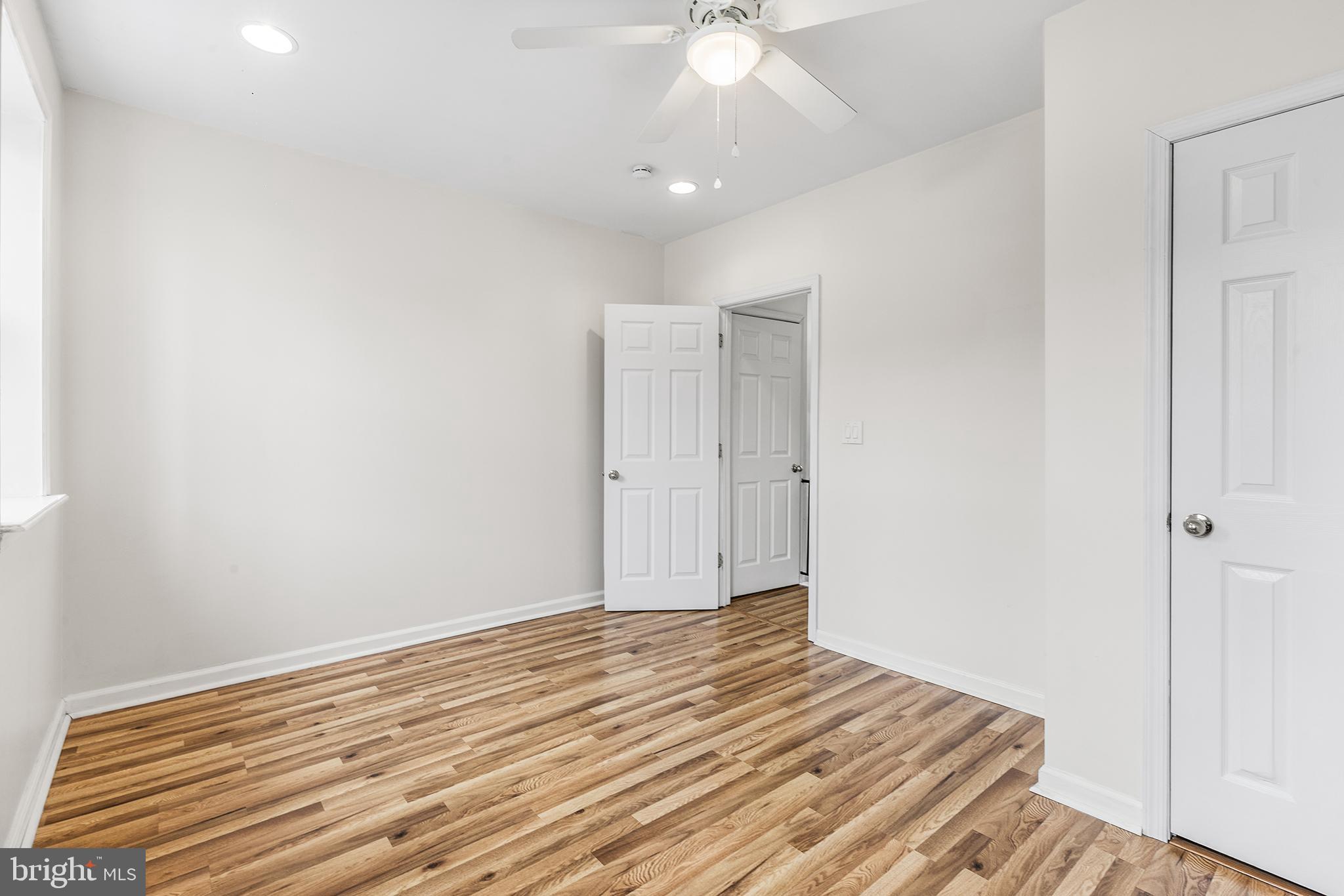 2335 S CHADWICK STREET