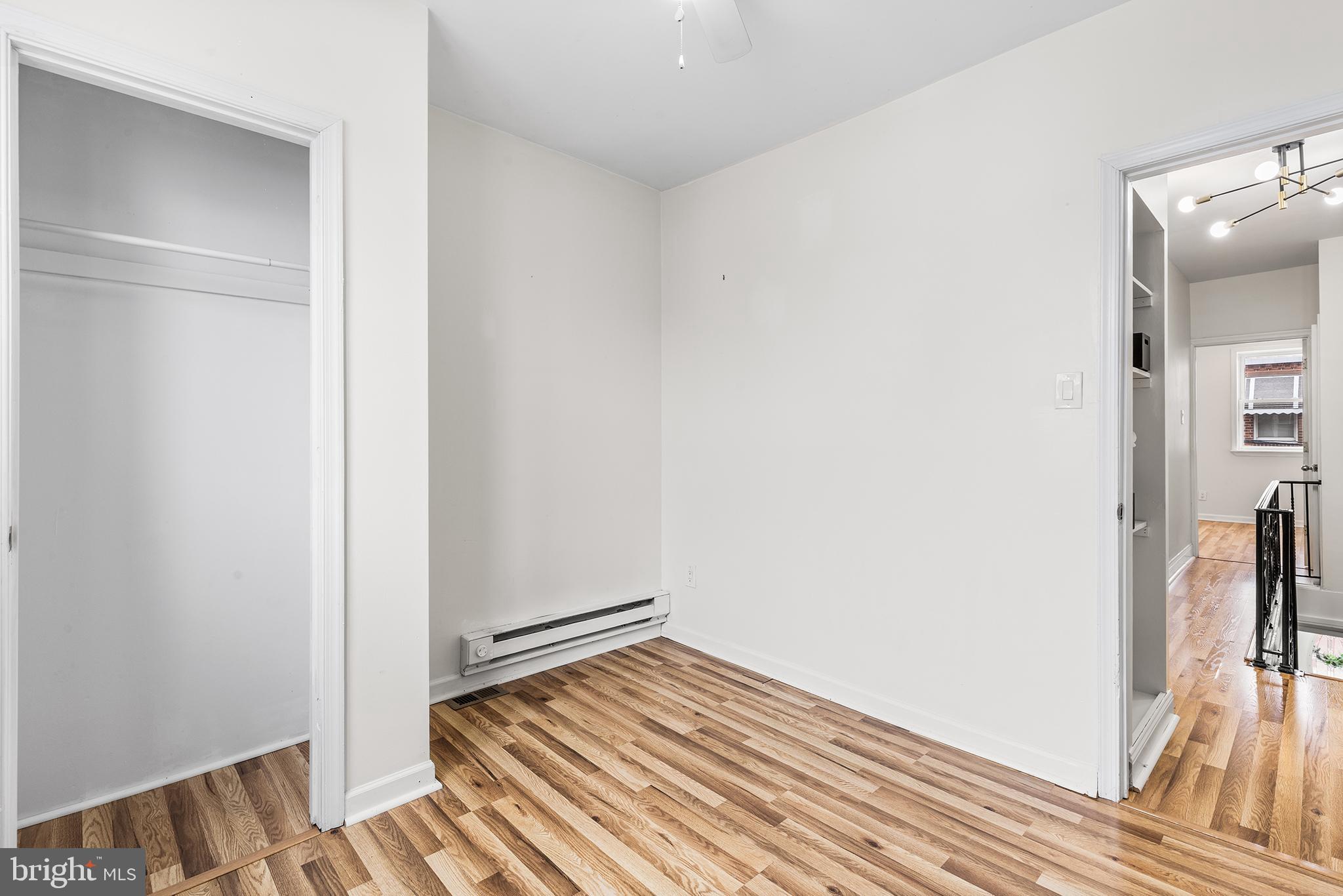 2335 S CHADWICK STREET