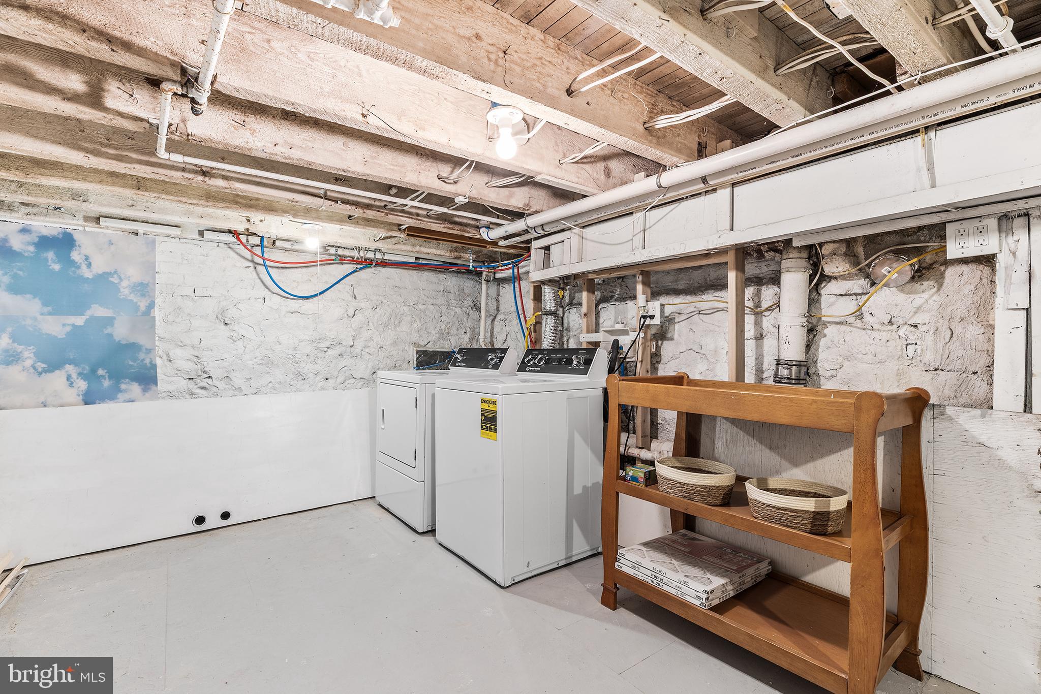 2335 S CHADWICK STREET