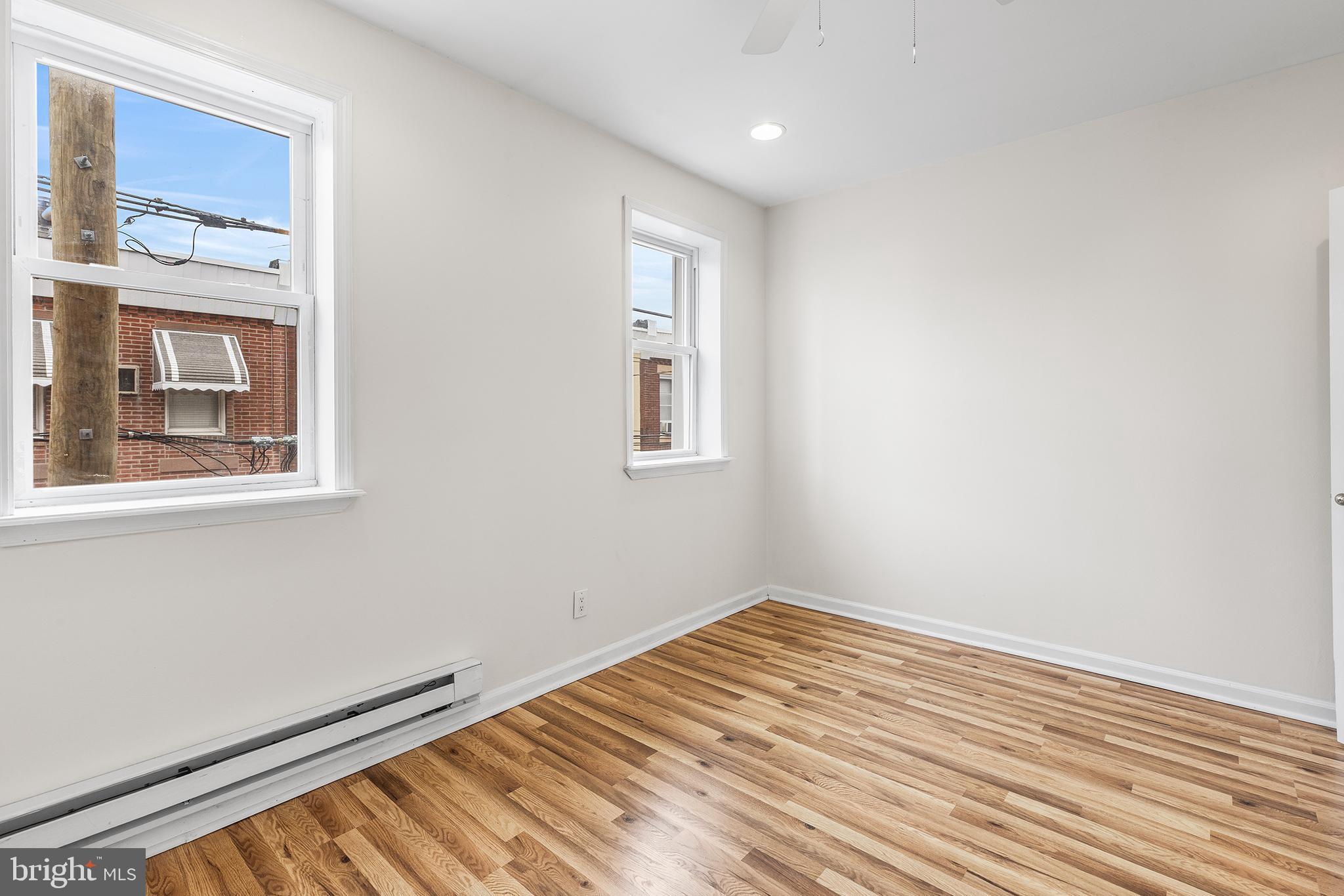 2335 S CHADWICK STREET