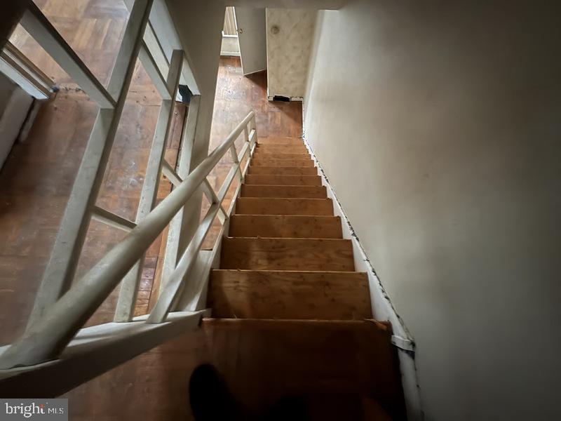 2904 DEVEREAUX AVENUE