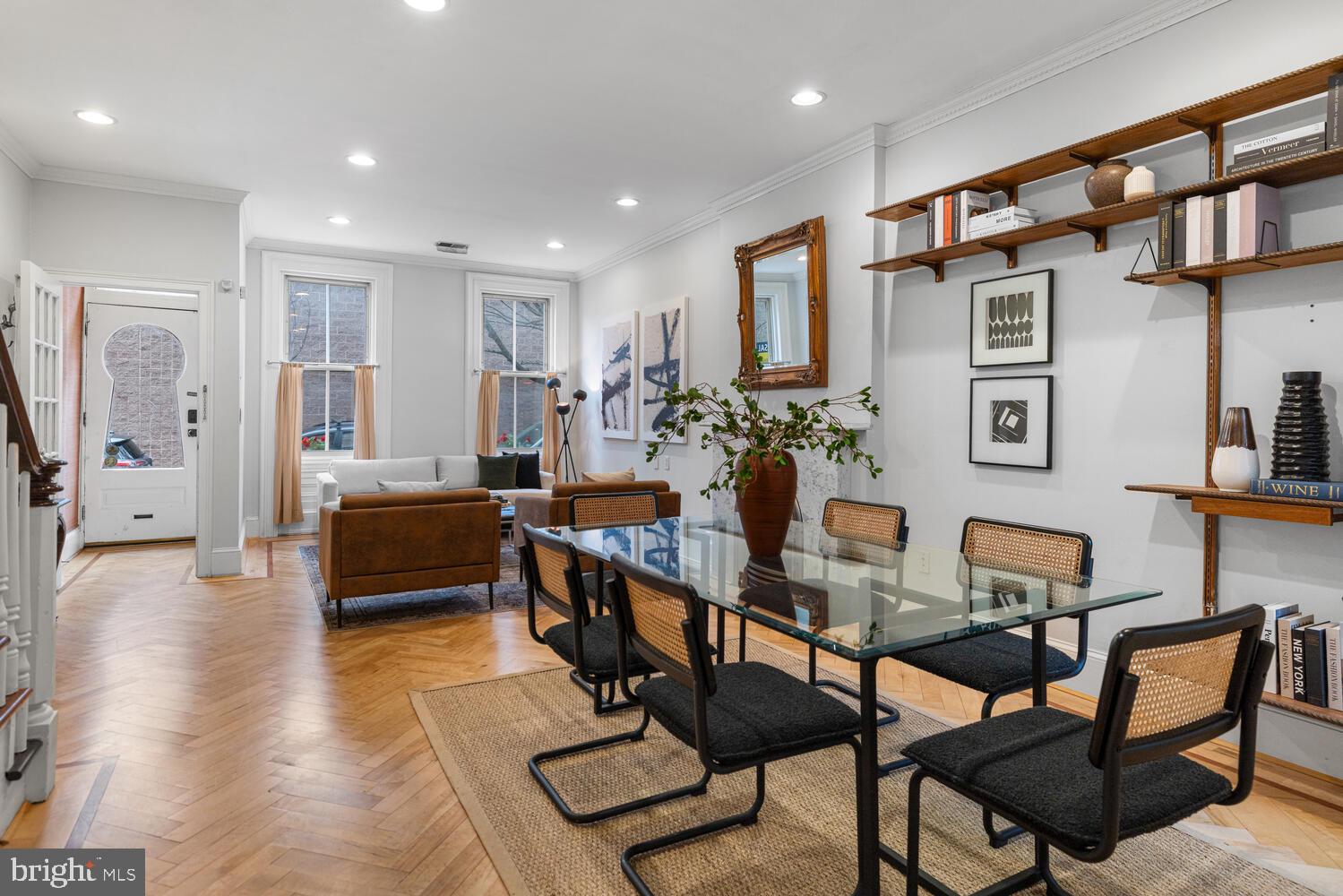 2214 BRANDYWINE STREET