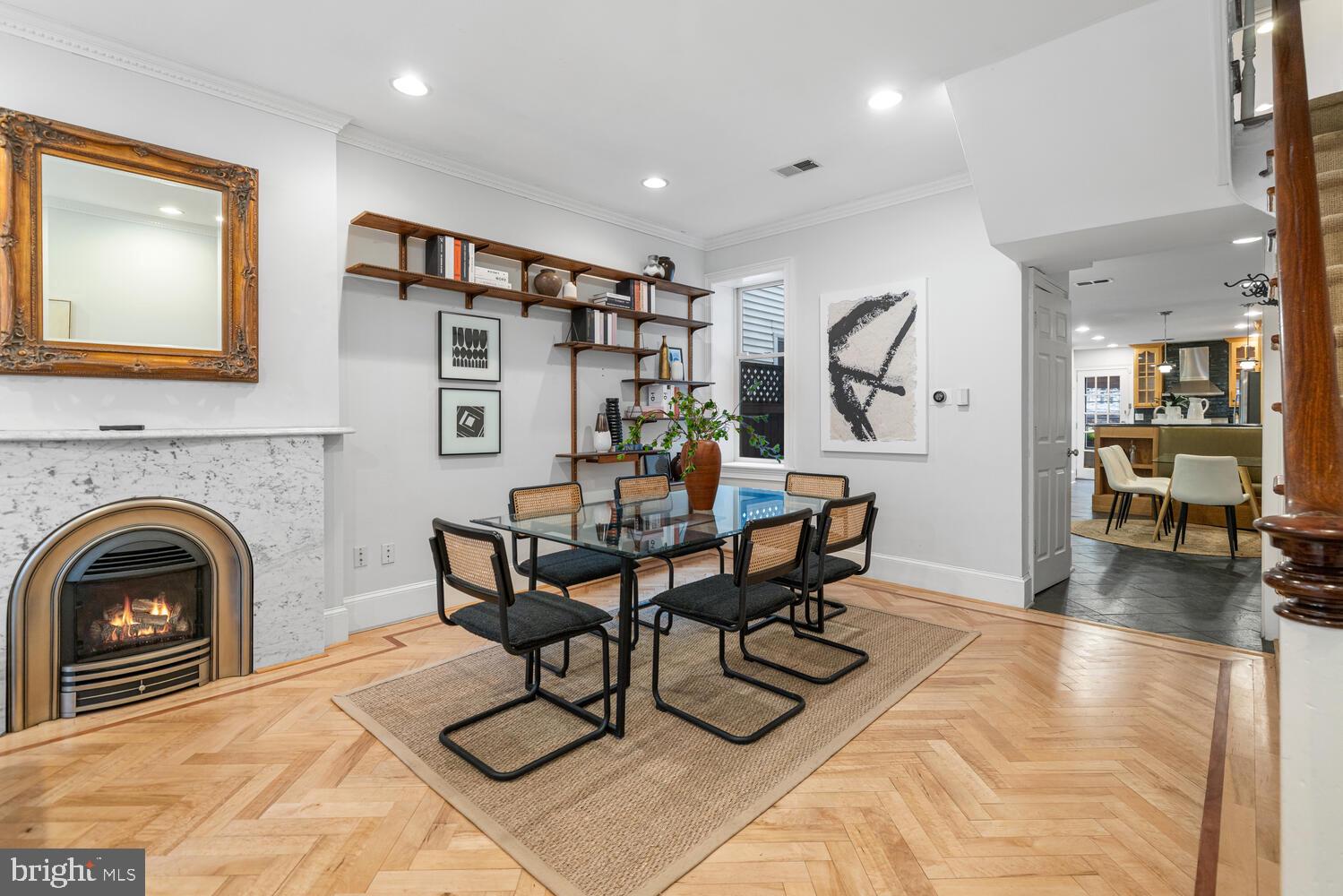 2214 BRANDYWINE STREET