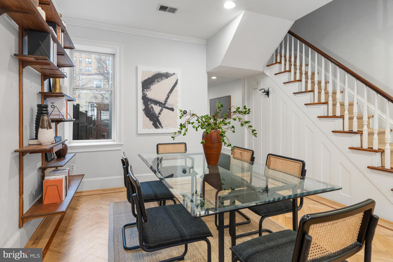 2214 BRANDYWINE STREET