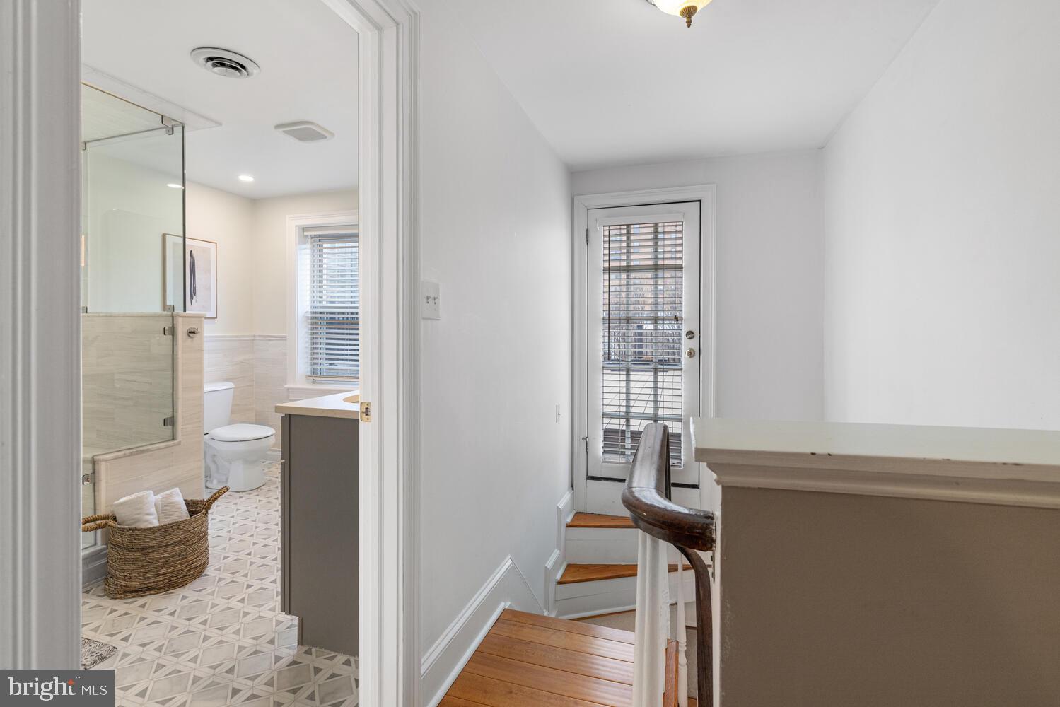 2214 BRANDYWINE STREET