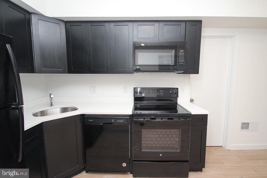 1917 LETTERLY STREET C