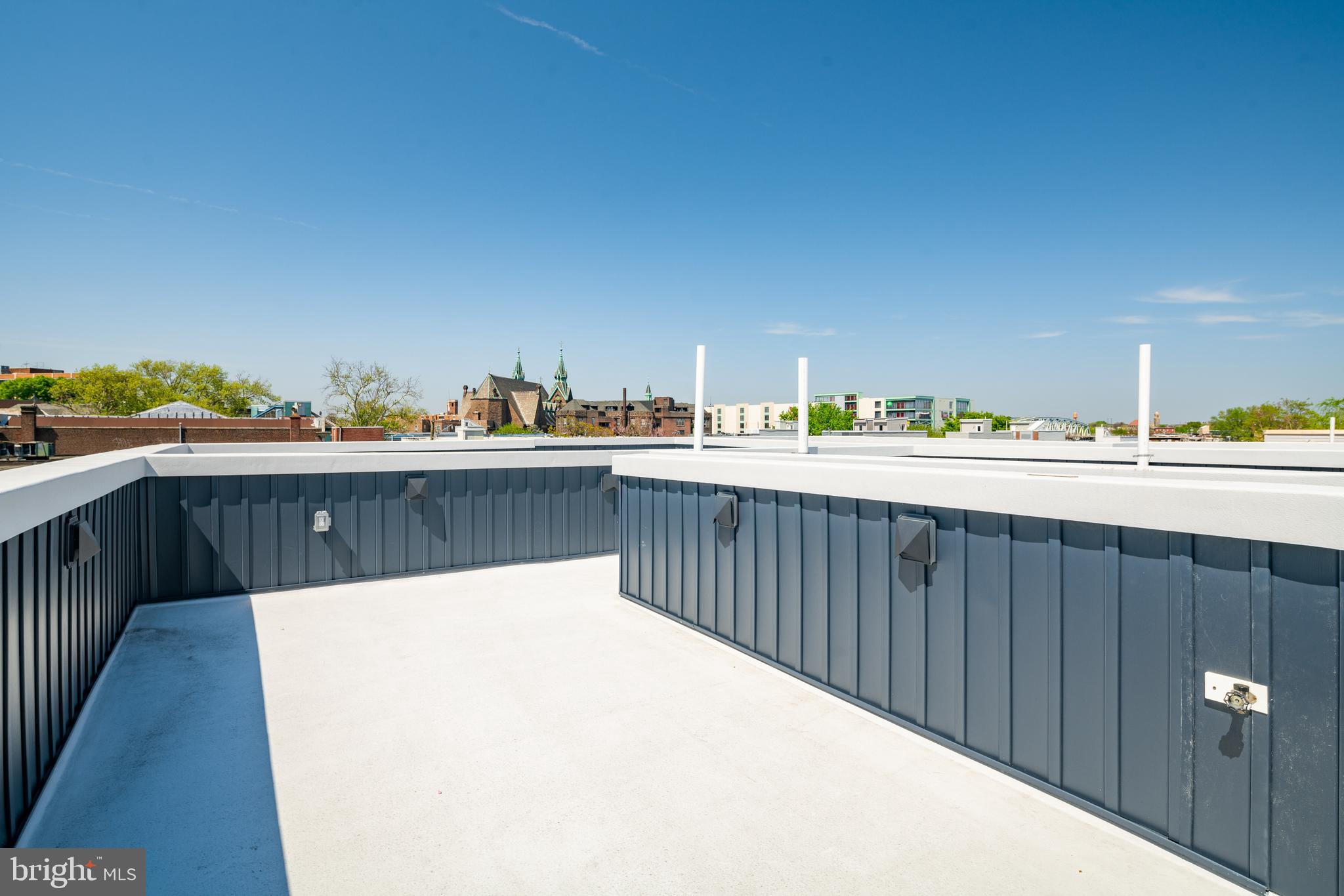 1842 E HAROLD STREET 5