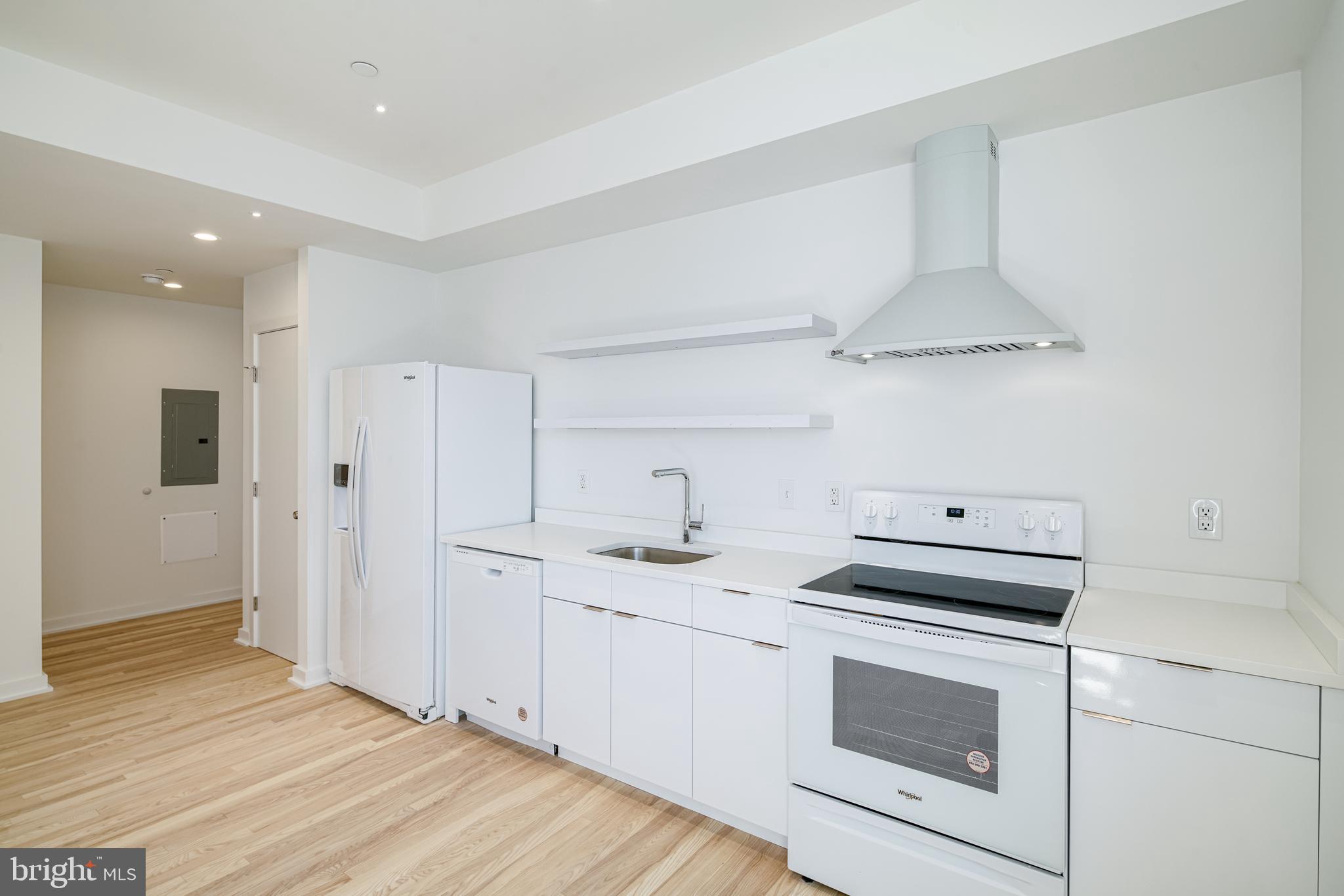 1842 E HAROLD STREET 5