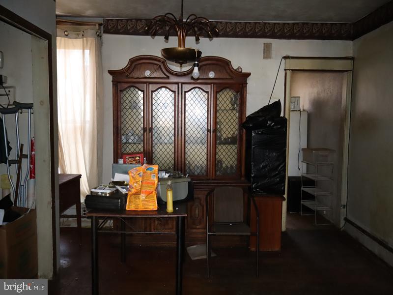 1906 PLYMOUTH STREET