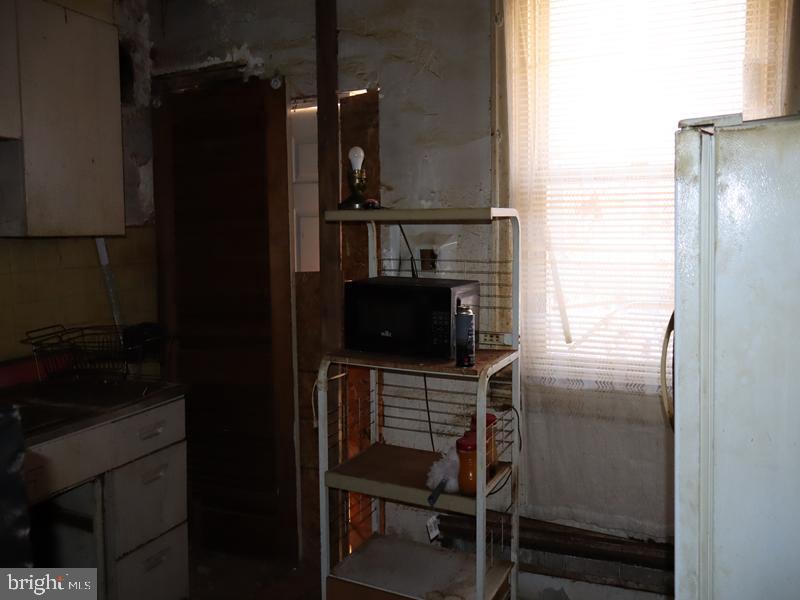 1906 PLYMOUTH STREET