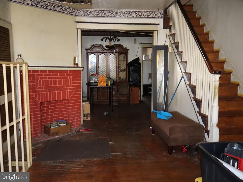 1906 PLYMOUTH STREET