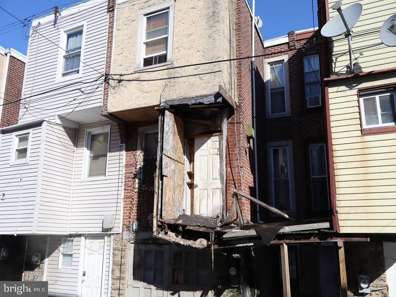 1906 PLYMOUTH STREET