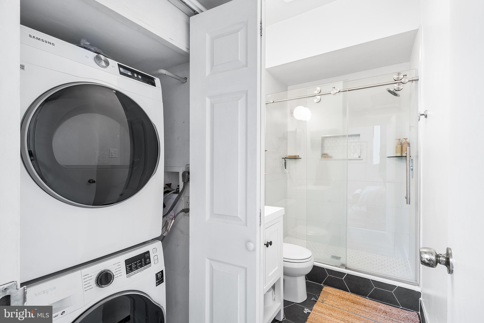 1238 CALLOWHILL STREET 202