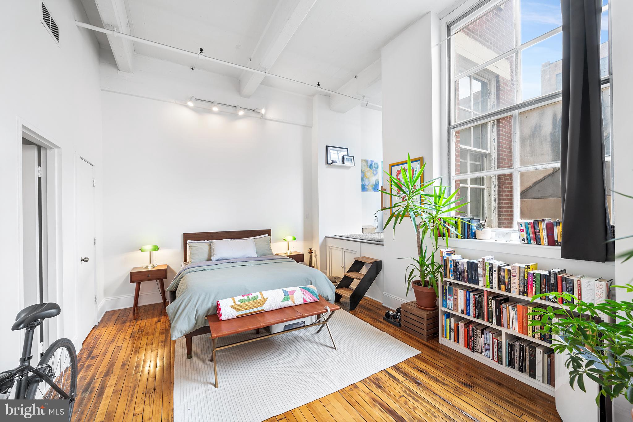 1238 CALLOWHILL STREET 202