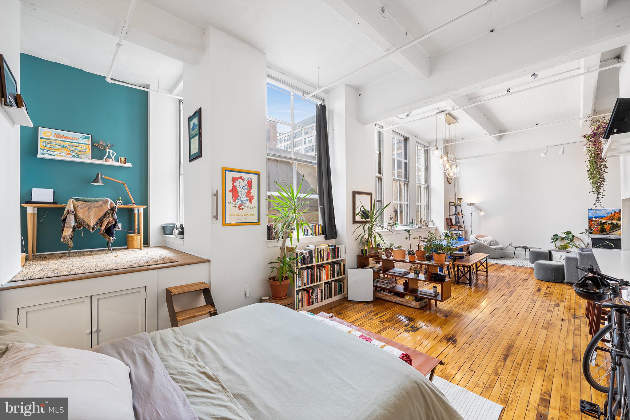 1238 CALLOWHILL STREET 202