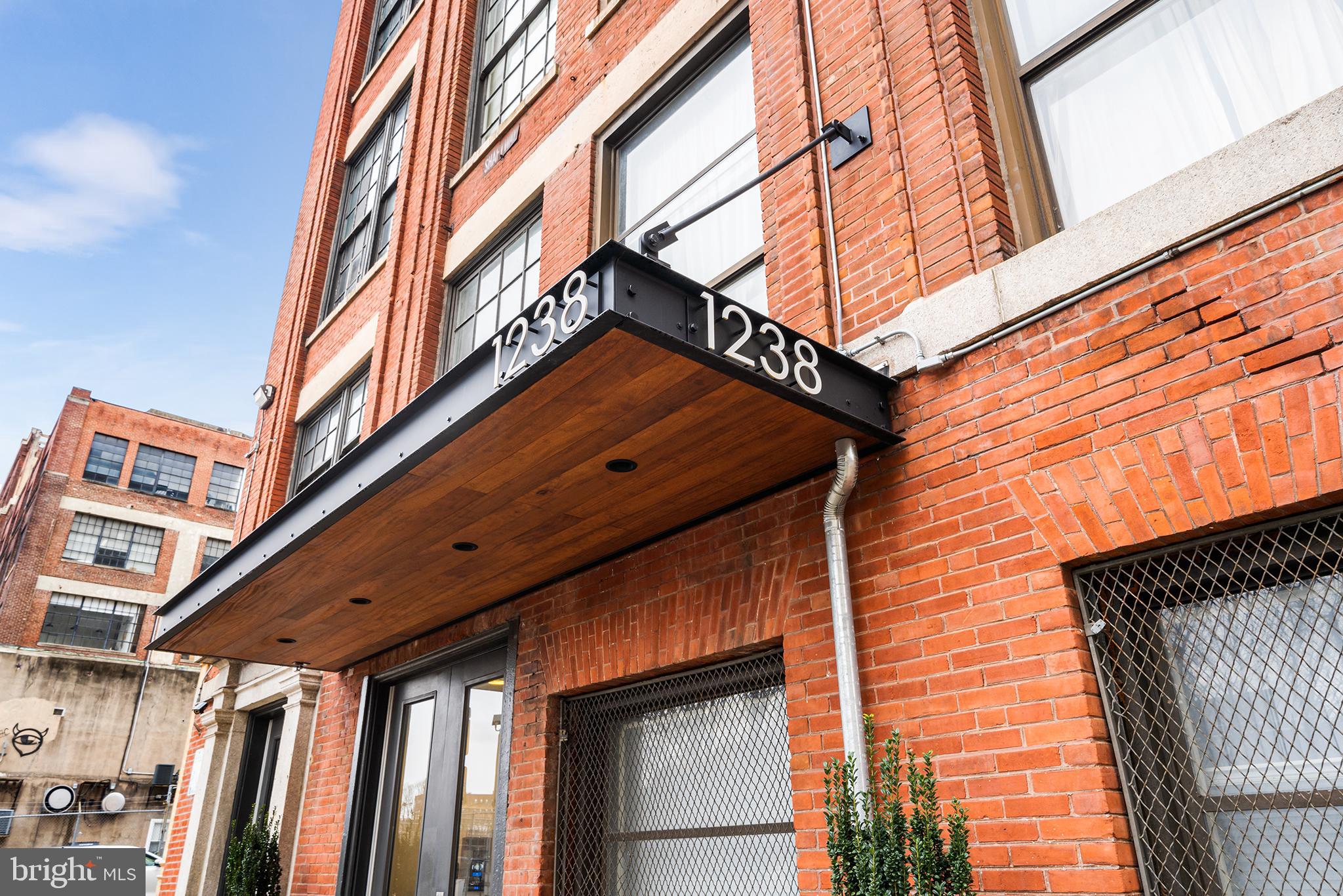 1238 CALLOWHILL STREET 202