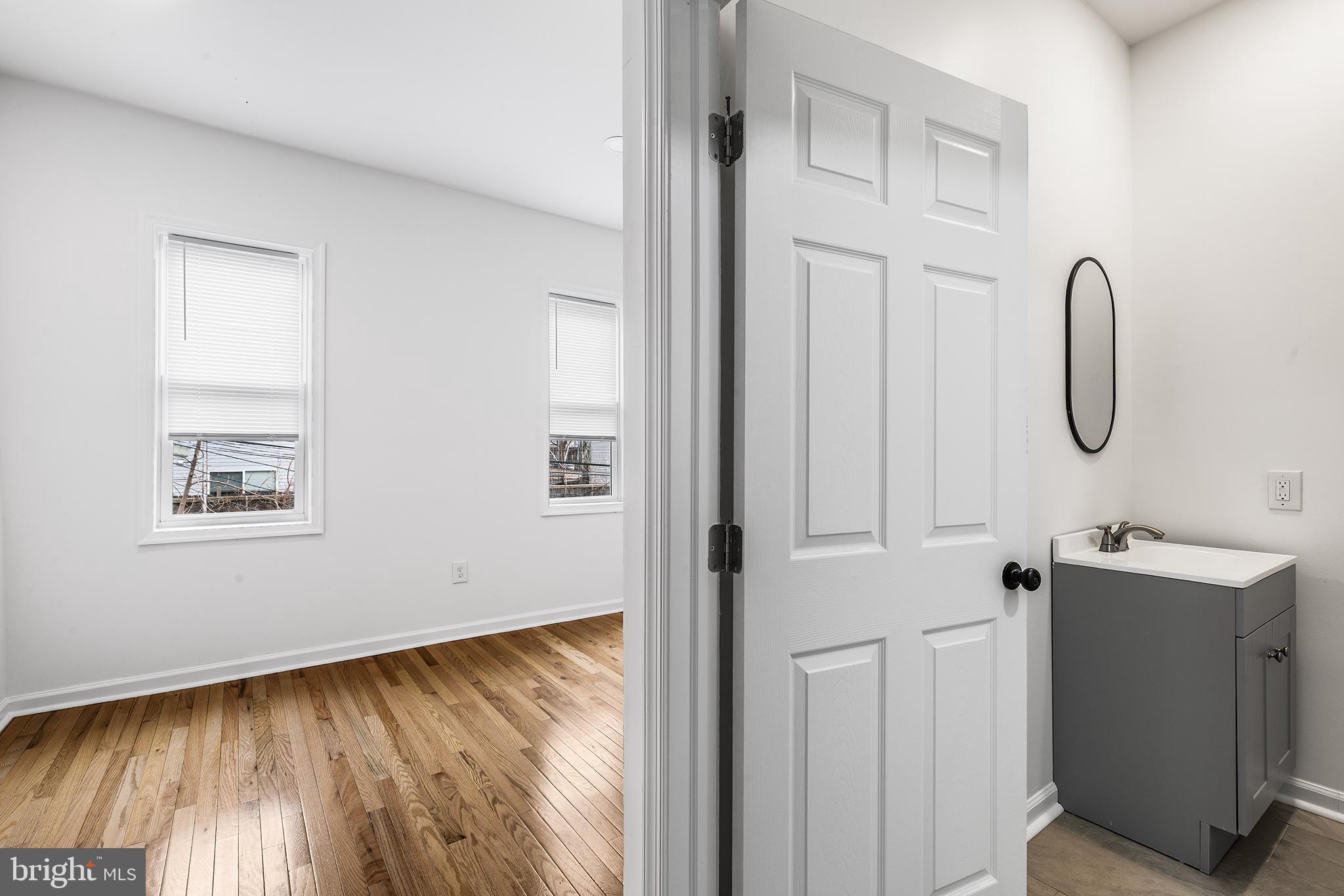 1418 N ETTING STREET