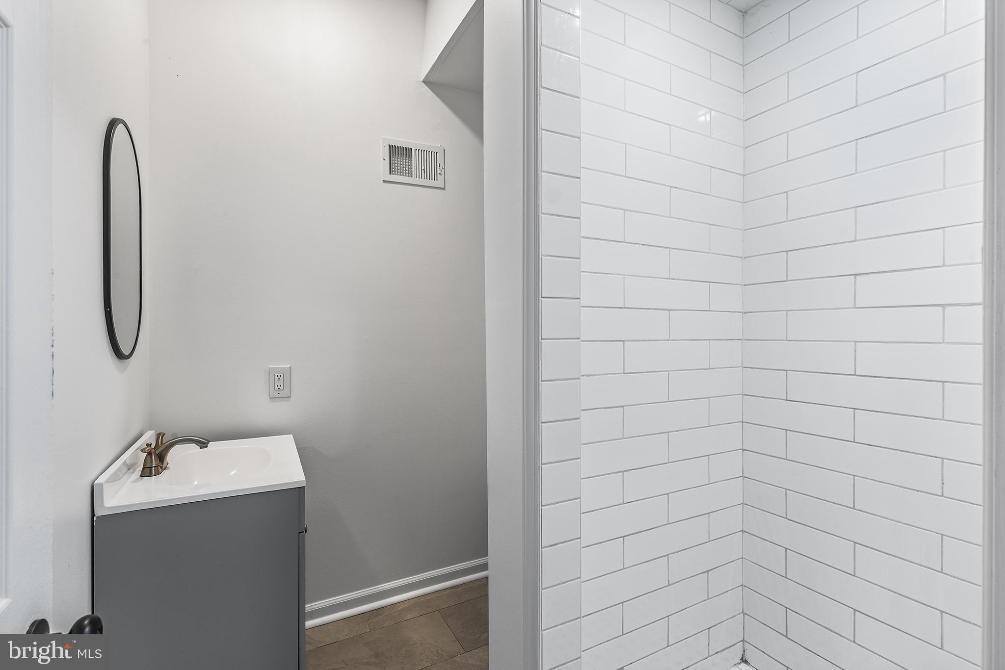 1418 N ETTING STREET