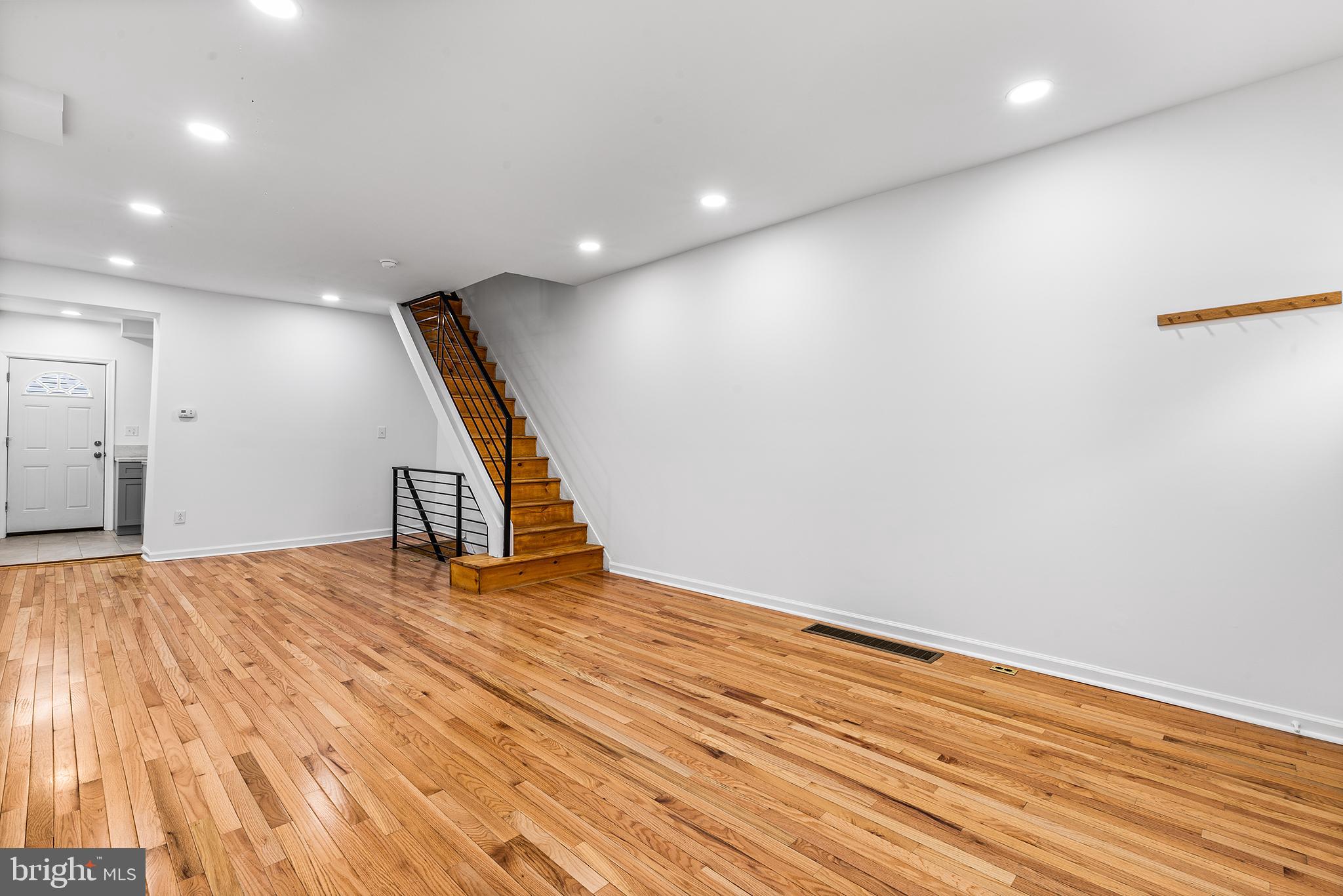 1418 N ETTING STREET