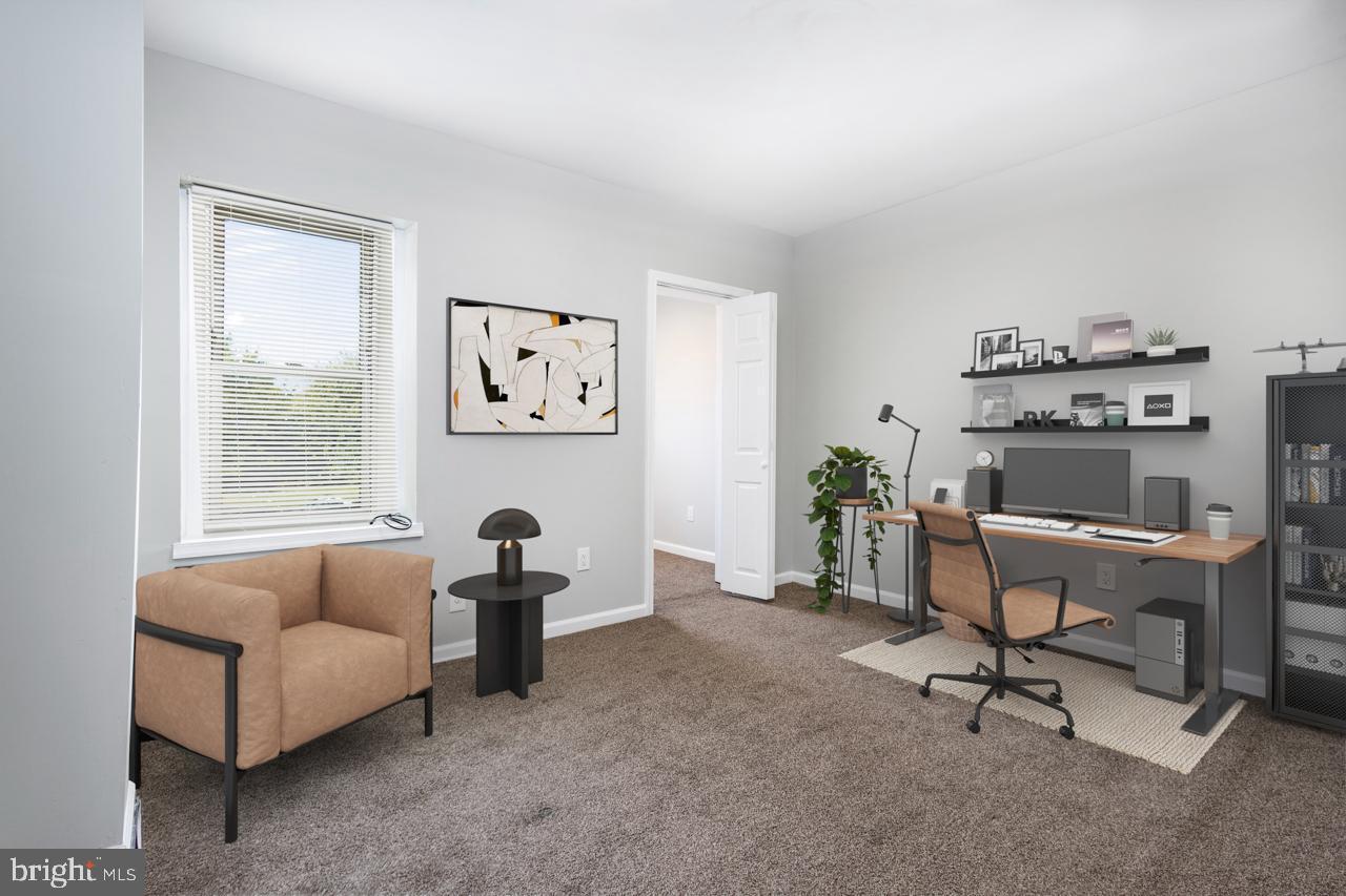 2316 N MYRTLEWOOD STREET