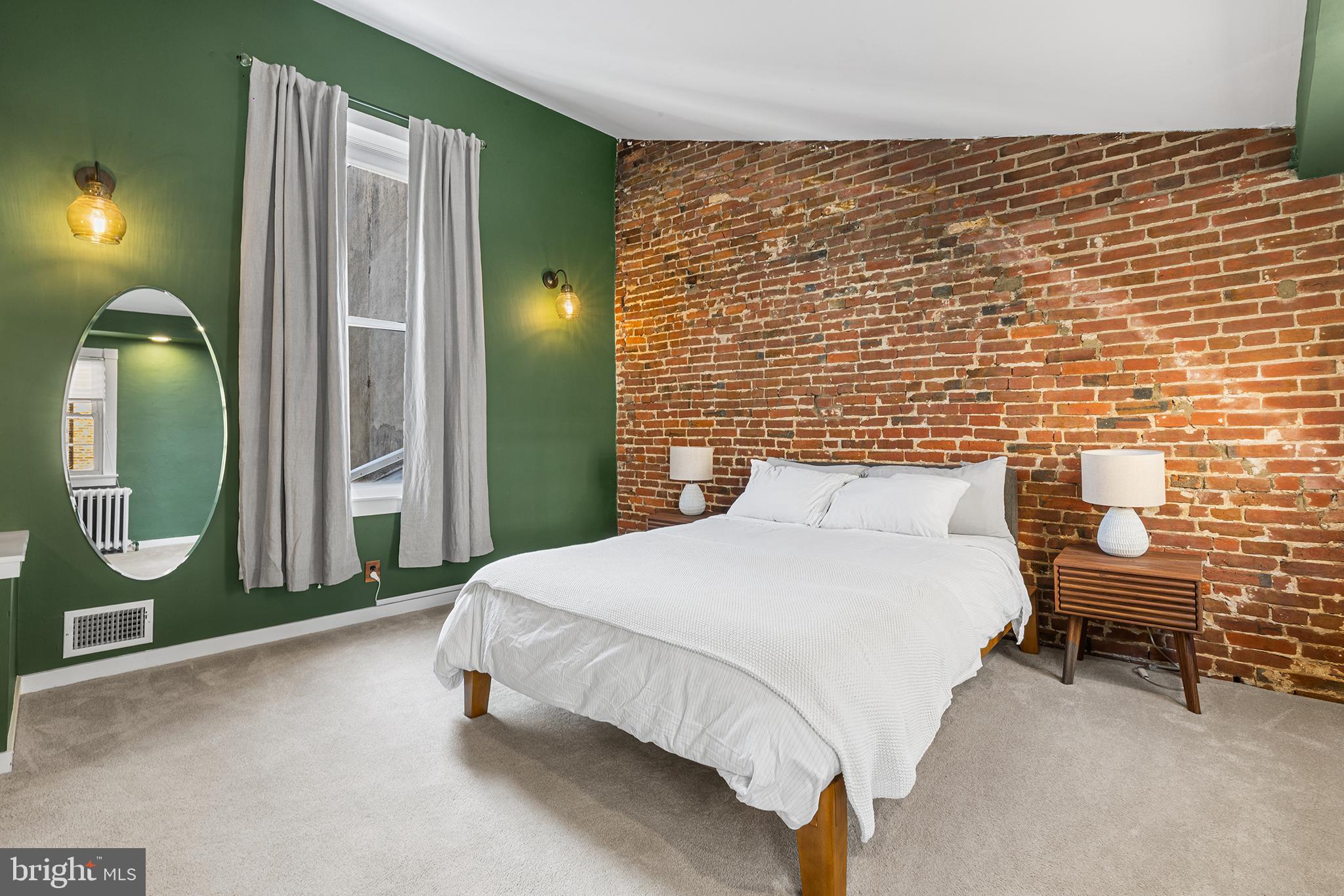 442 FITZWATER STREET