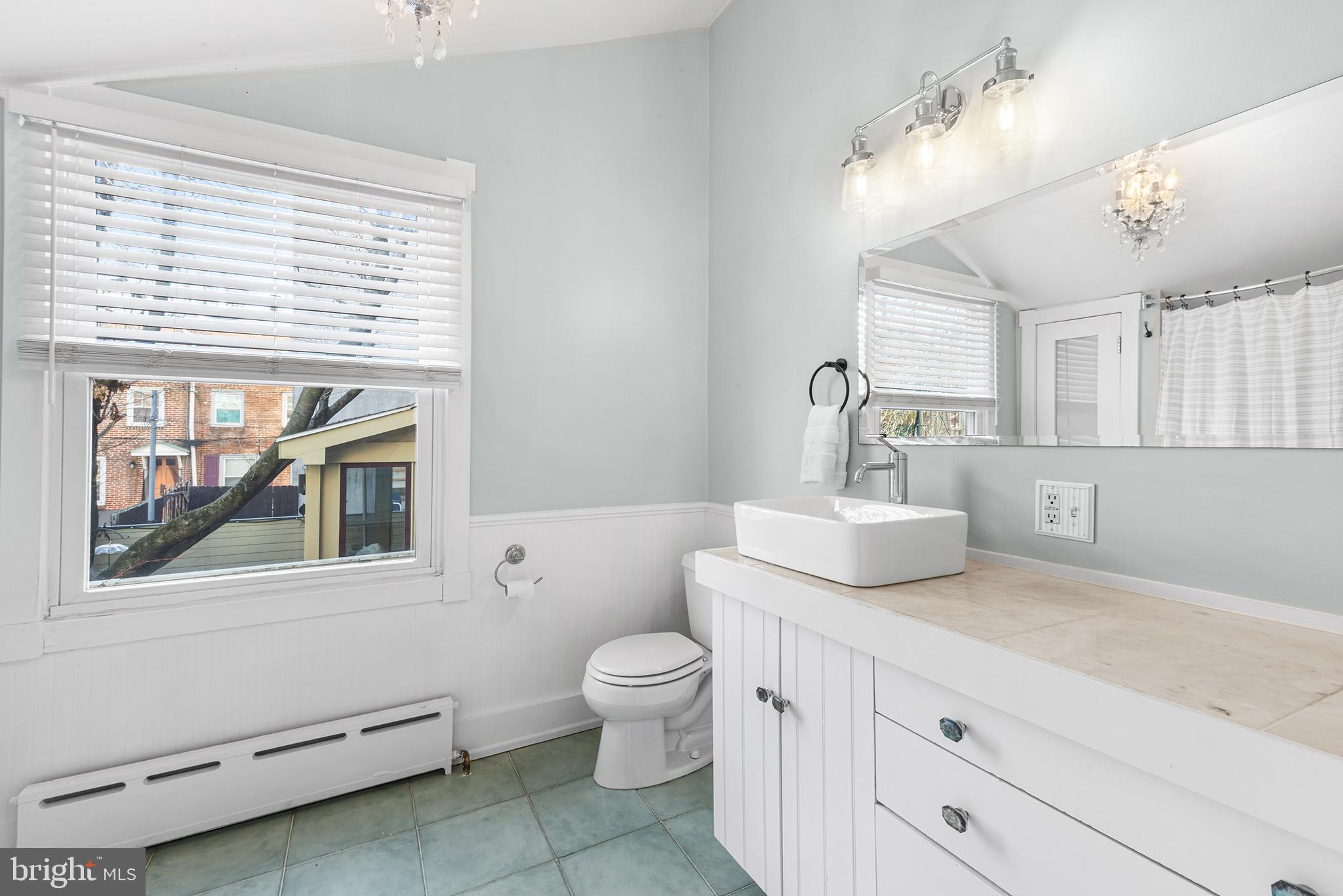 442 FITZWATER STREET