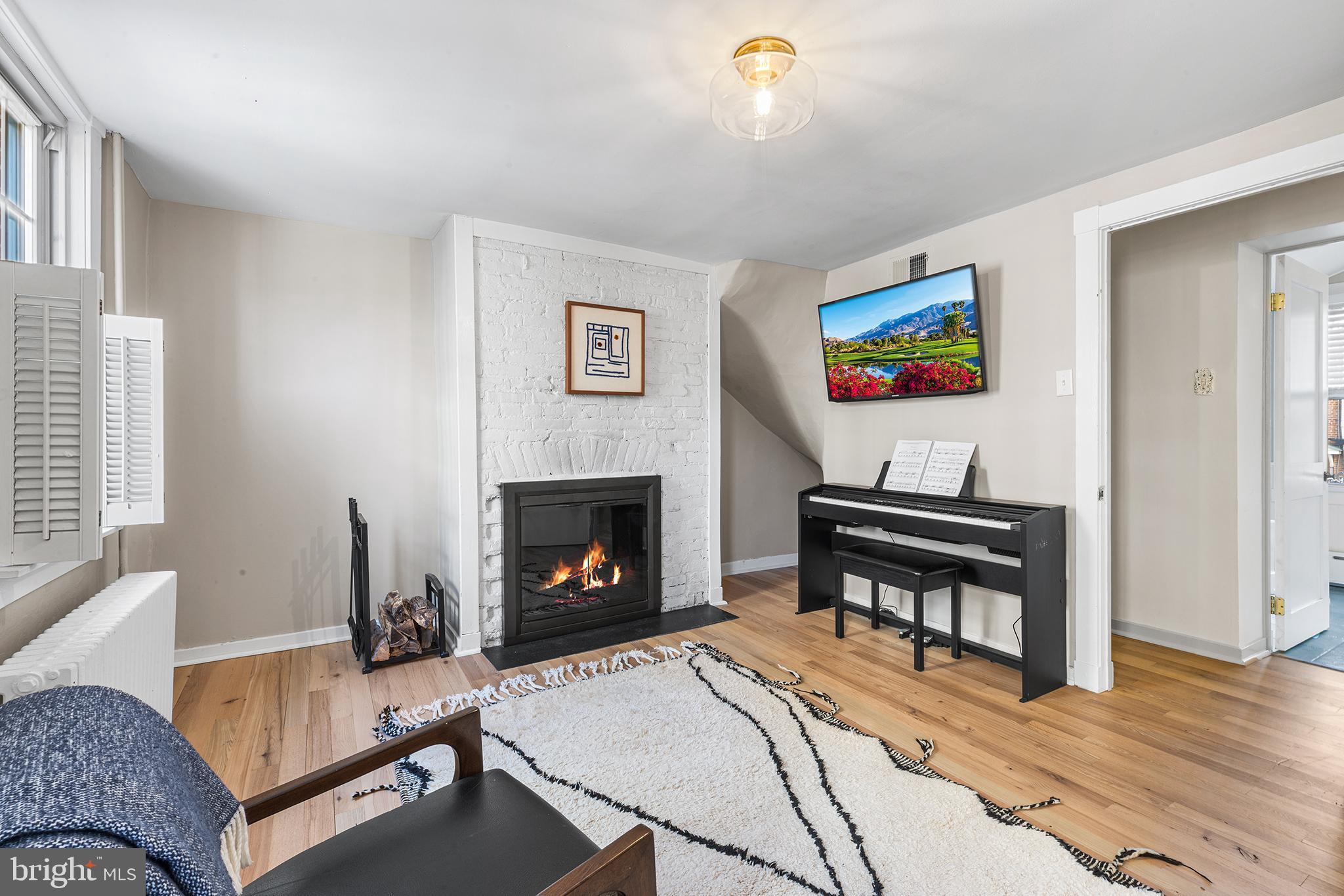 442 FITZWATER STREET