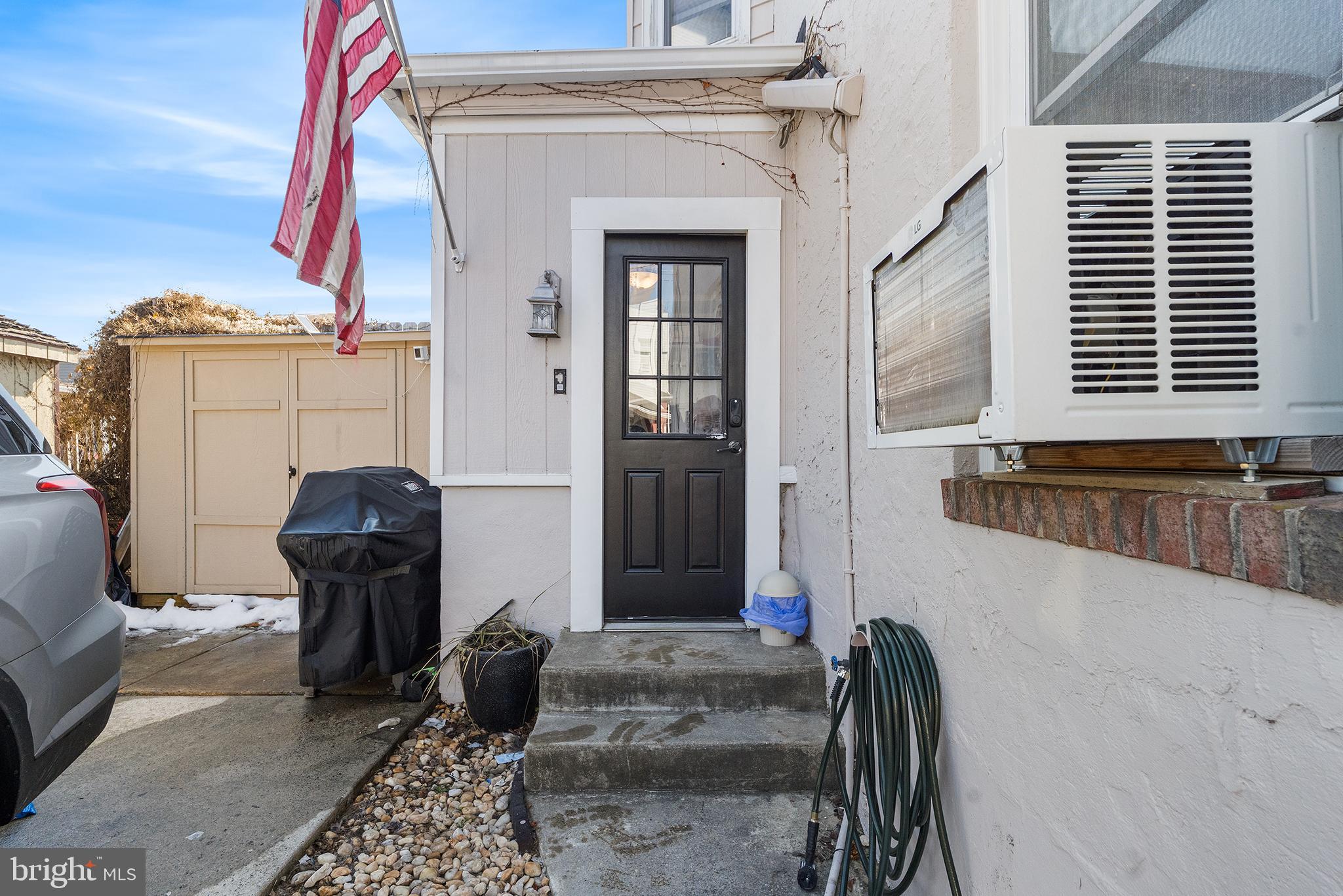 4549 SALMON STREET