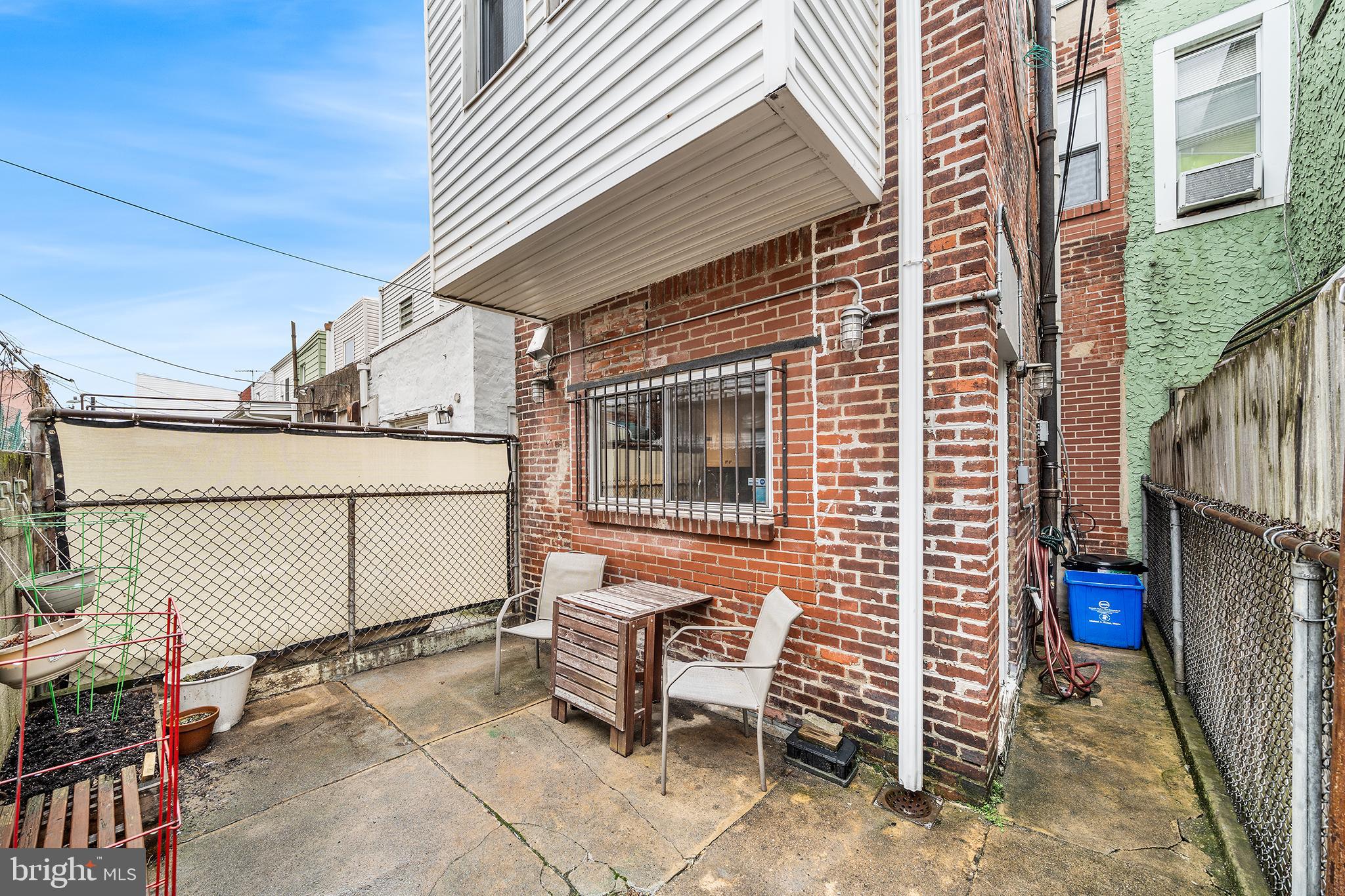 1846 S CHADWICK STREET