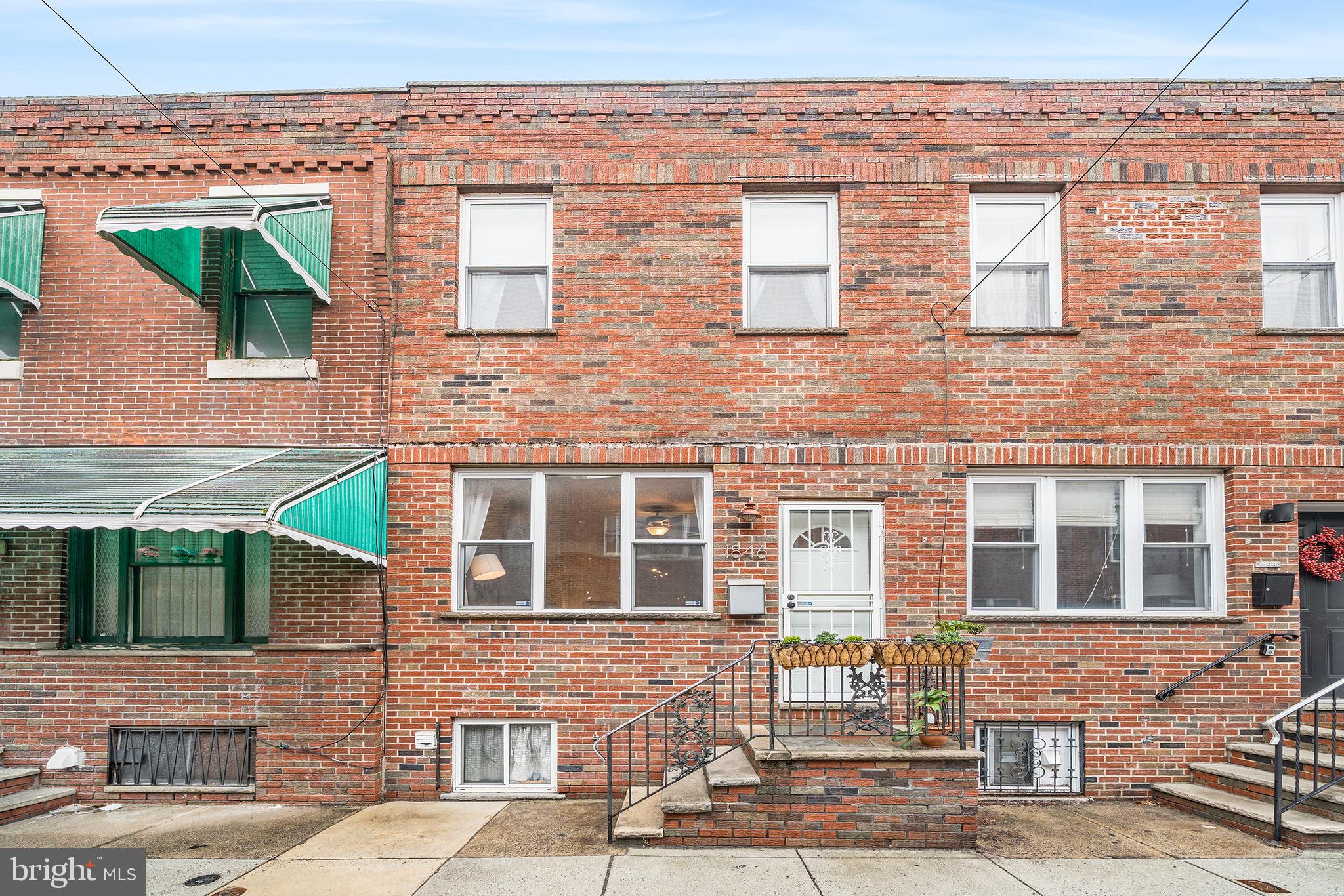 1846 S CHADWICK STREET