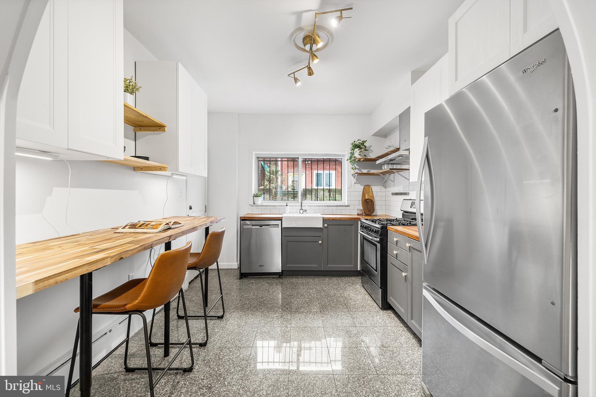 1846 S CHADWICK STREET