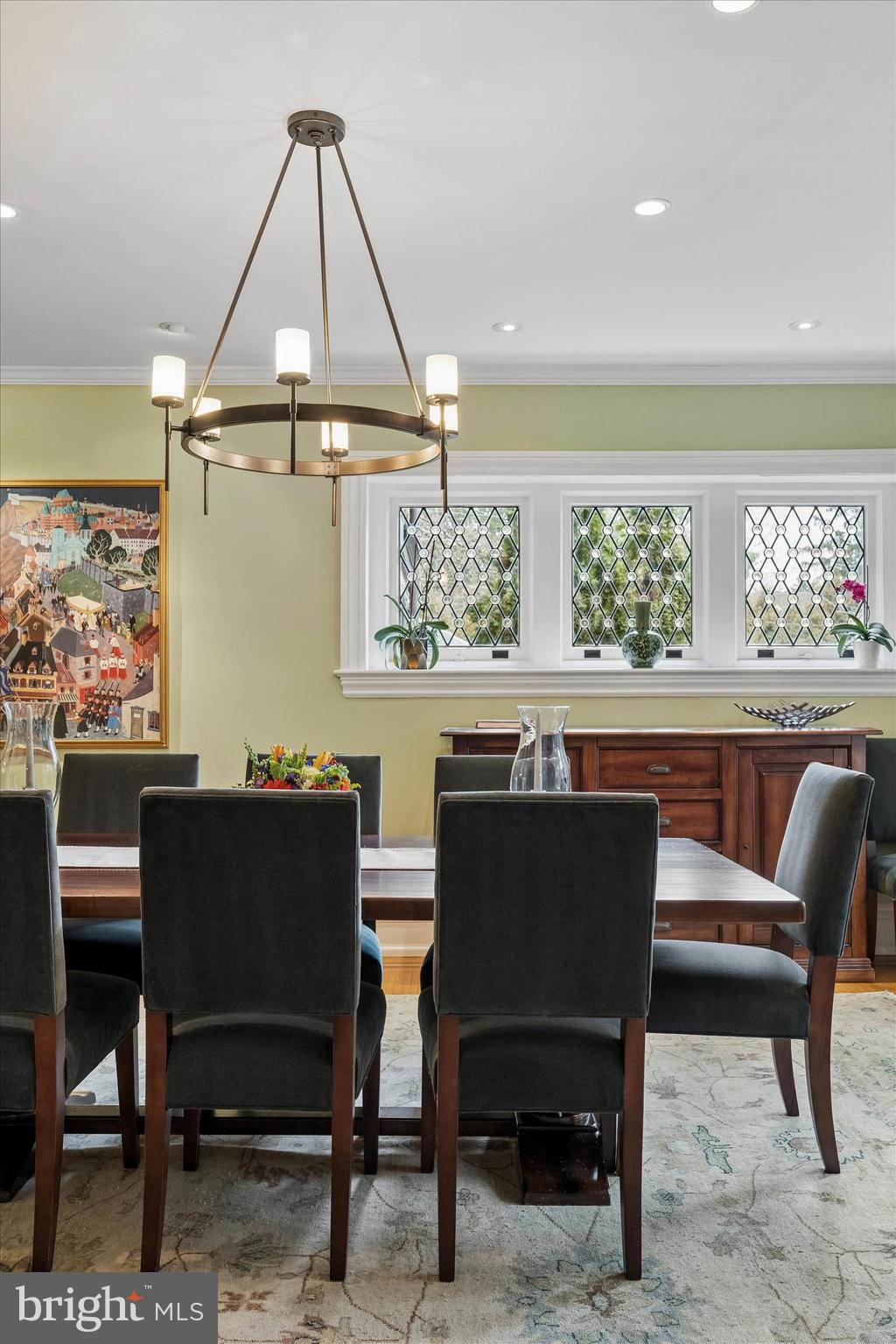 8111 SAINT MARTINS LANE