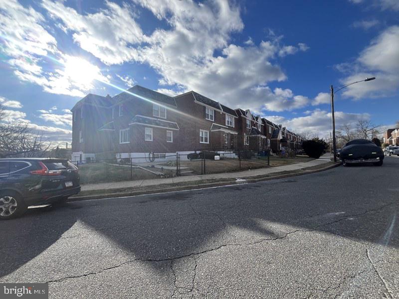 147 E 64TH AVENUE