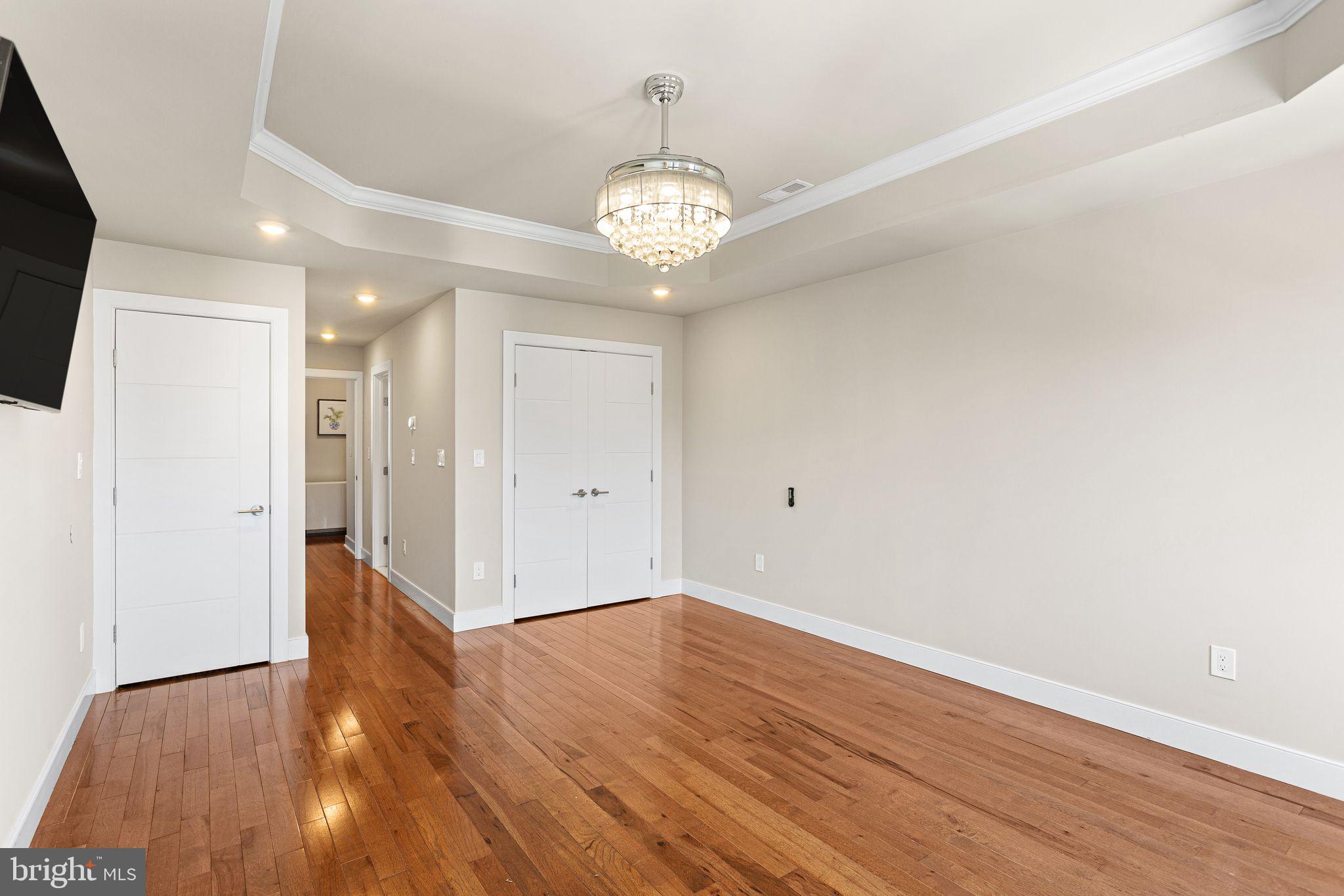 610 S 7TH STREET