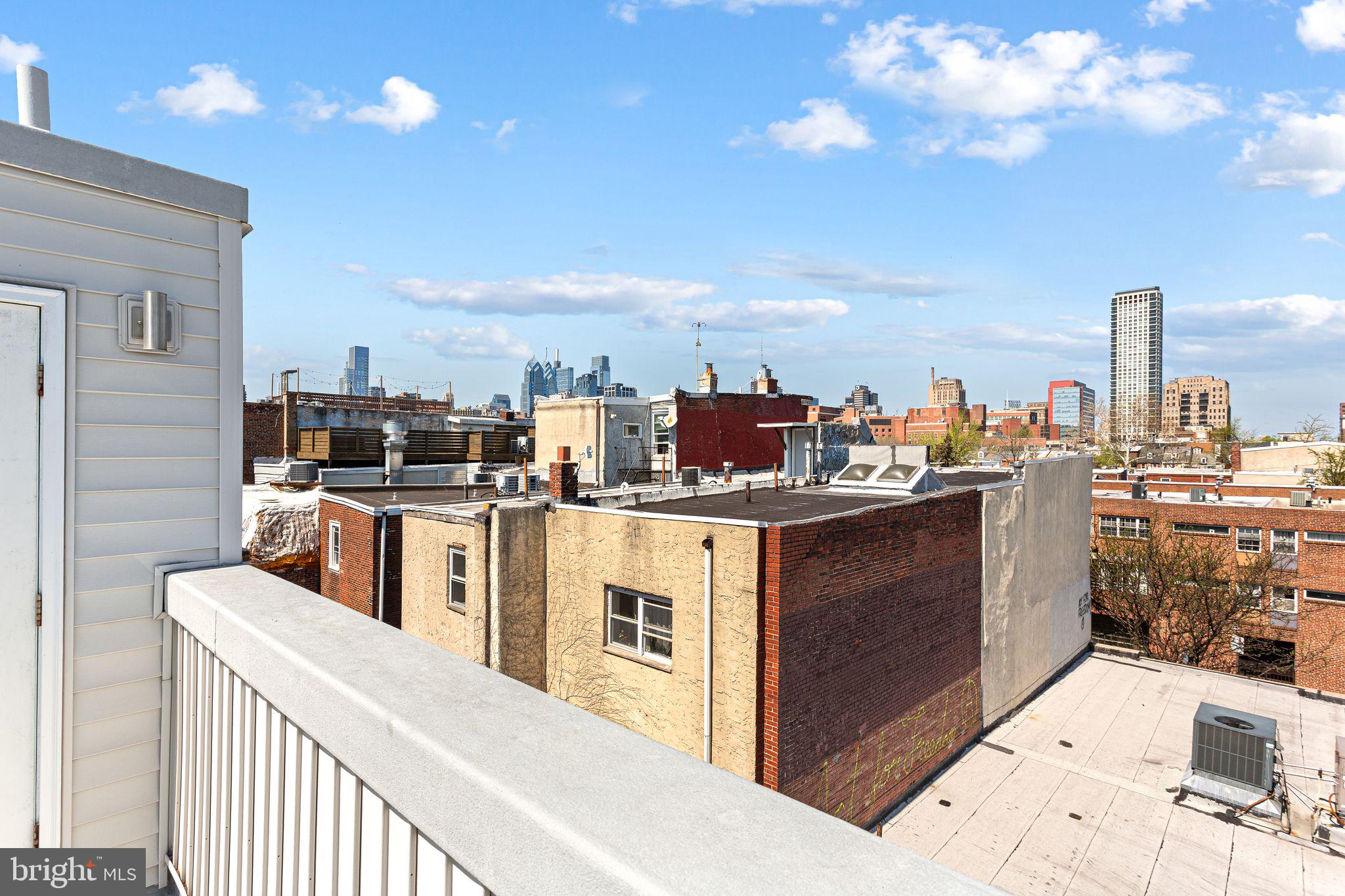 610 S 7TH STREET