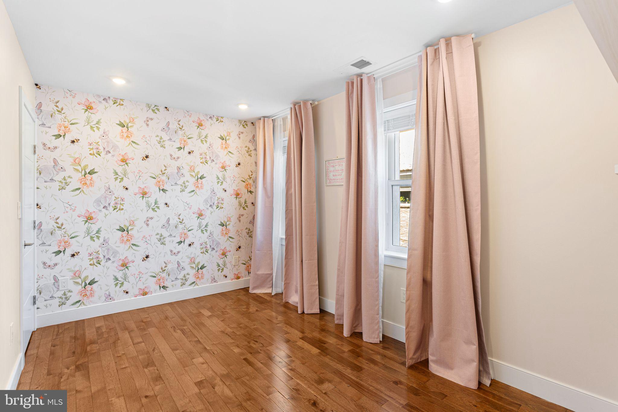 610 S 7TH STREET