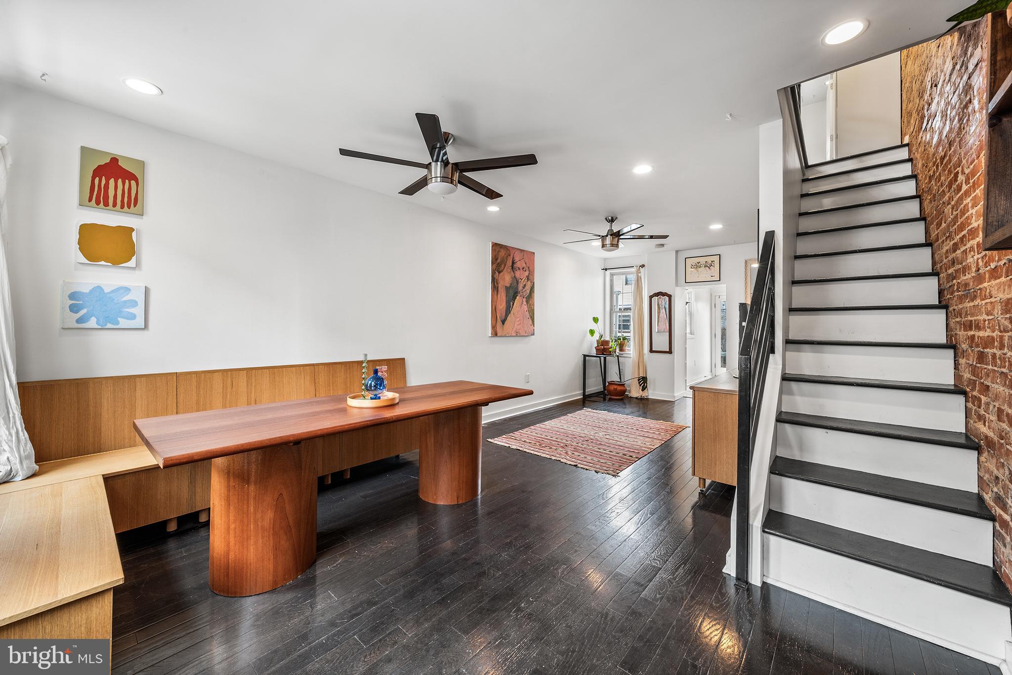 3064 LIVINGSTON STREET