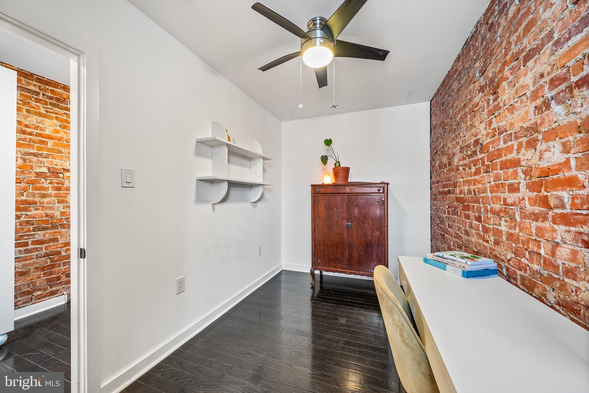 3064 LIVINGSTON STREET