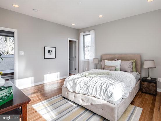 4427 MITCHELL STREET